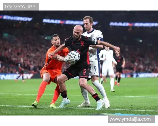 揭秘哪位足球明星因脚肥而成为球场传奇的背后故事与精彩瞬间